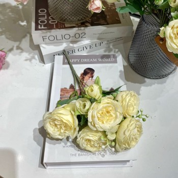 Bụi hoa hồng giả cành ngắn